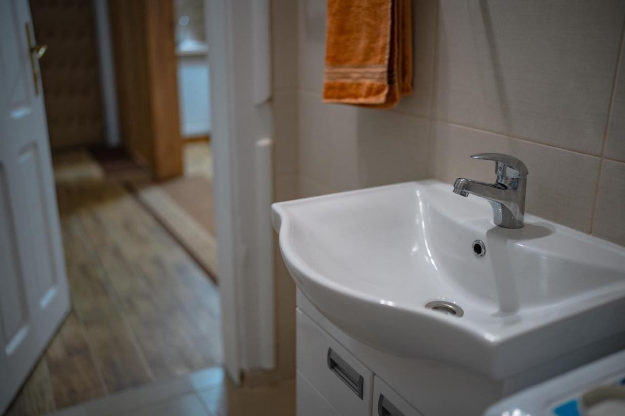 Botanical9, Belgrade Centre, 2 Bedroom Apartment المظهر الخارجي الصورة